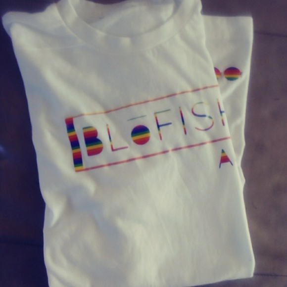 💨BloFISH A4A Equality Rainbow premium soft tee🐠 - Picture 2 of 4